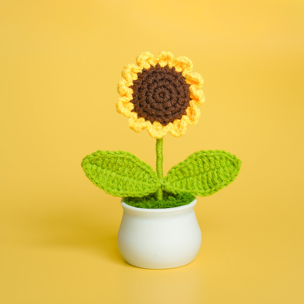 Crochet Flower, Hand Made Last Forever, Love One, Best Gift for Boys and Girls Desktop Figure