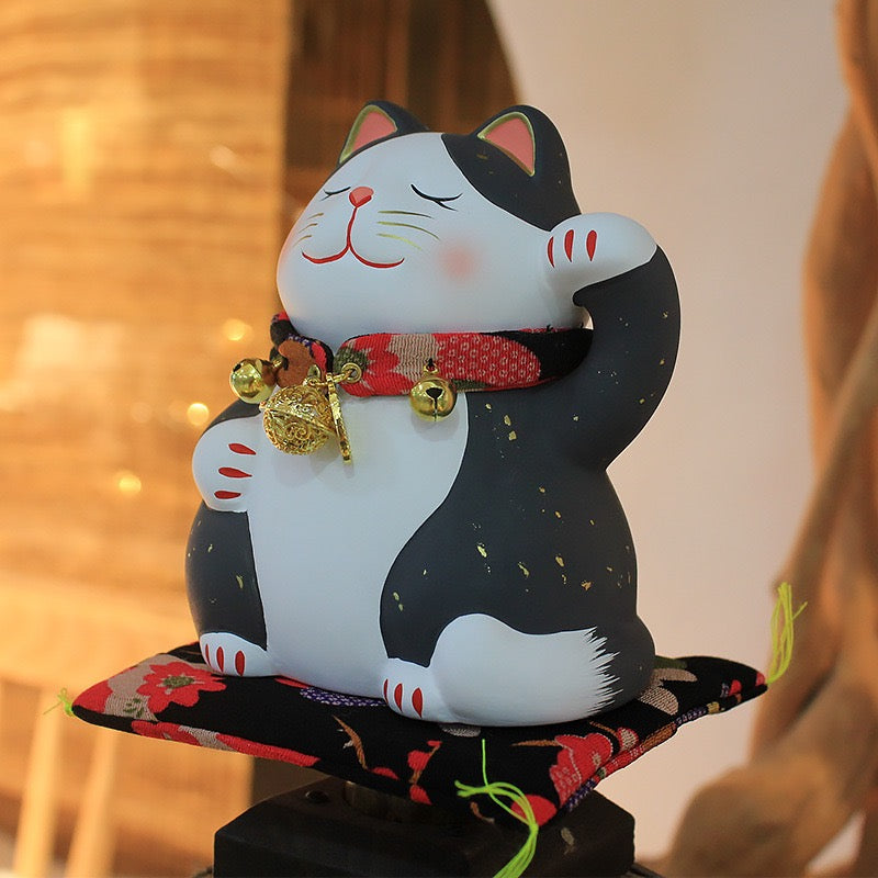 Very Lucky Cat