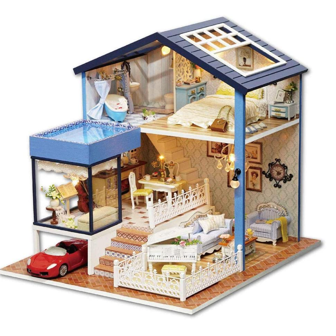 Seatle, Wooden Dollhouse