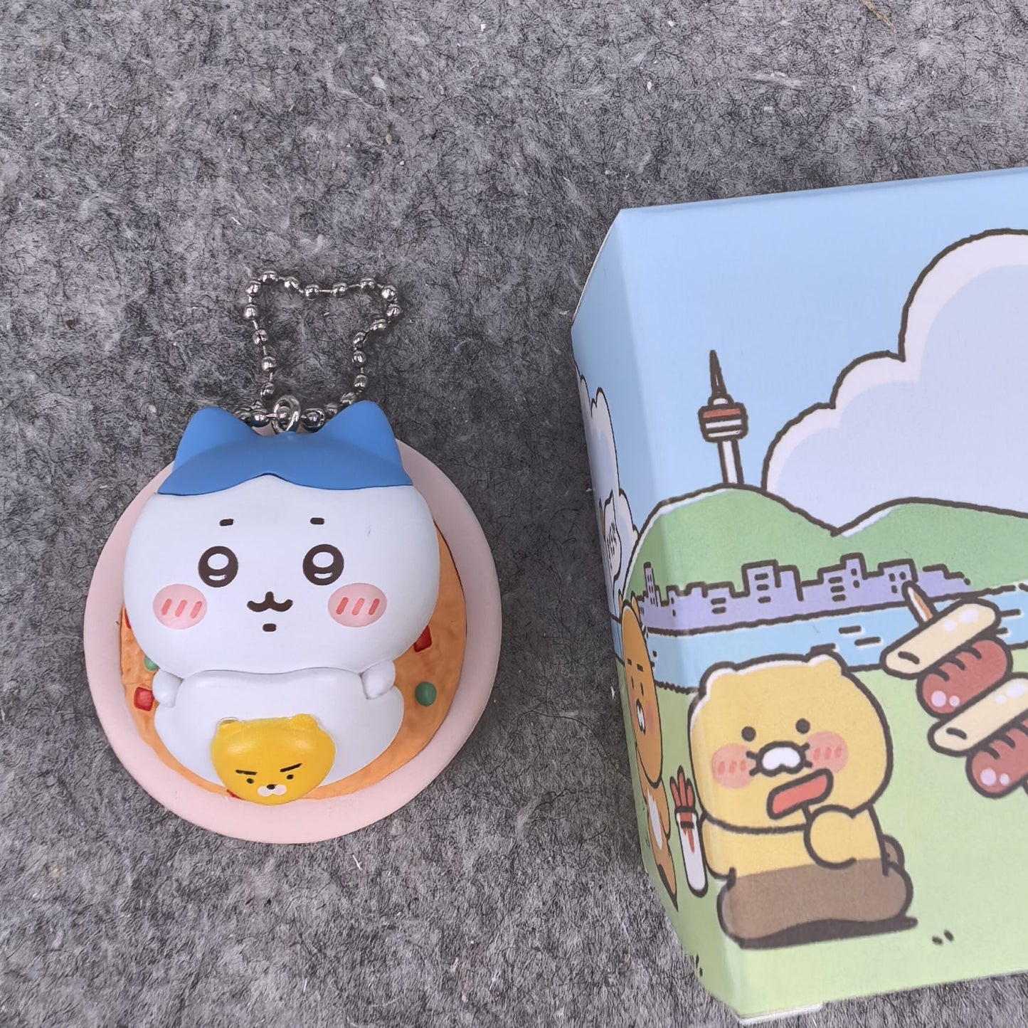 CHIIKAWA BLIND BOX FIGURE